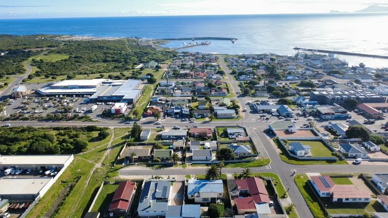 3 Bedroom Property for Sale in Gansbaai Central Western Cape